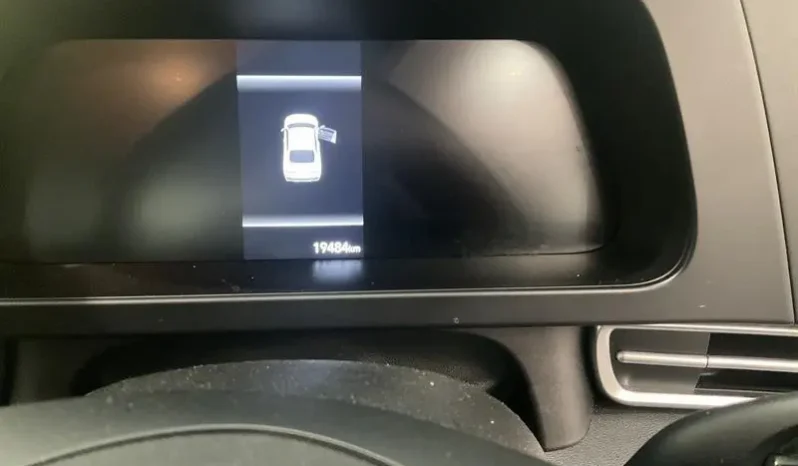 
								2024 Hyundai i30 CN7.V2 MY24 HEV 1.6P DCT White 6 Speed Auto Dual Cl full									