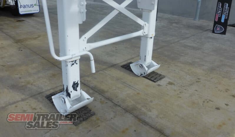 
								2020 Panus Skel A Trailer full									