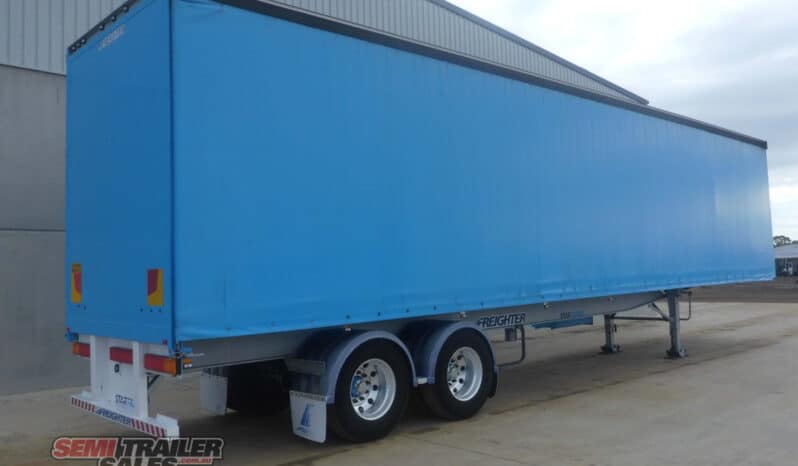 
								2015 Maxitrans 22 Pallet Bogie Curtainsider full									
