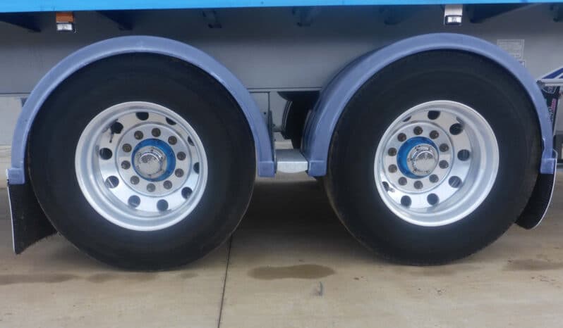 
								2015 Maxitrans 22 Pallet Bogie Curtainsider full									