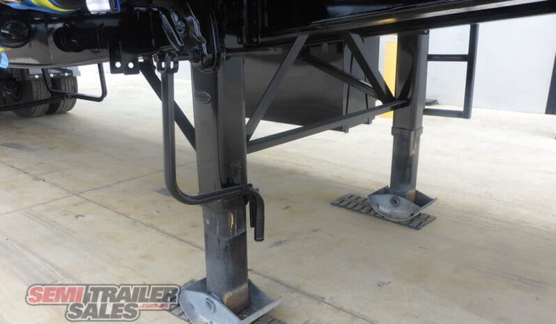 
								2005 Maxitrans 22 Pallet FLAT TOP full									