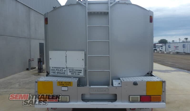 
								1996 Hockney 47,400 Litre Aluminium Tanker full									