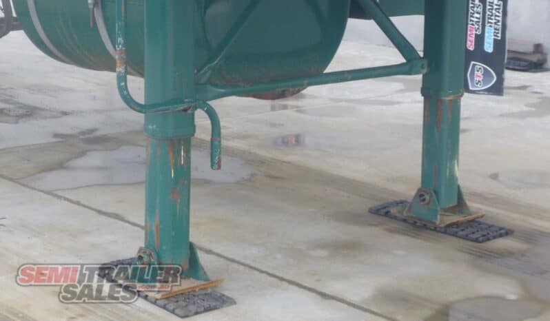 
								2013 Haulmark 44FT FLAT TOP Road Train Lead full									