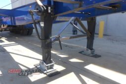 
										2011 Barker Heavy Duty 40FT TRI Axle Skel full									