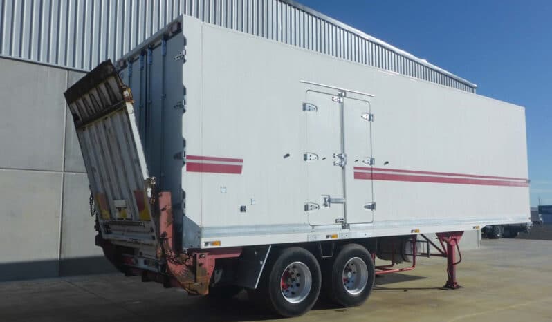 
								2003 FTE 14 Pallet Refrigerated Pantech full									