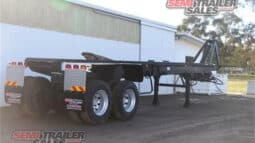 
										2005 Hamelex White Hook Lift Semi Trailer full									