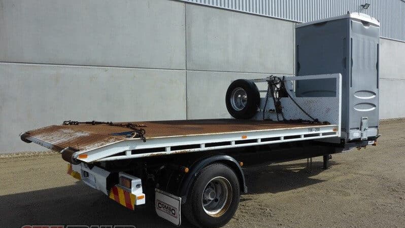 
2010 Combo Industries Hook Lift PIG Trailer full									