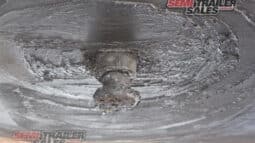 
										1982 Haulmark FLAT TOP With 2 X 15,000 Tanks full									