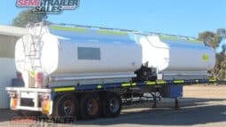 
										1982 Haulmark FLAT TOP With 2 X 15,000 Tanks full									