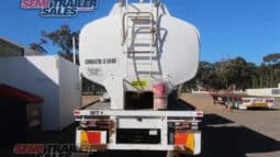 
										1982 Haulmark FLAT TOP With 2 X 15,000 Tanks full									