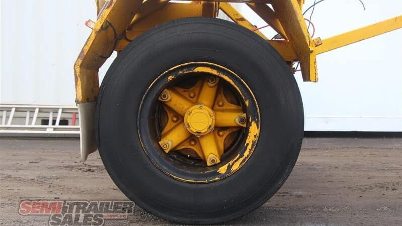 
								1981 Custom Pole Jinker Semi Trailer full									