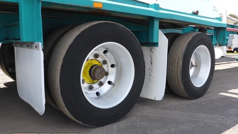 
								2003 Barker 53FT Bogie Skel full									