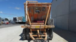 
										Custom Lime Spreader DOG Trailer full									