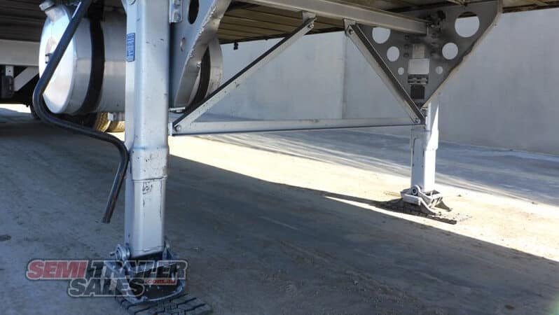 
								2007 Vawdrey 22 Pallet Refrigerated Pantech full									