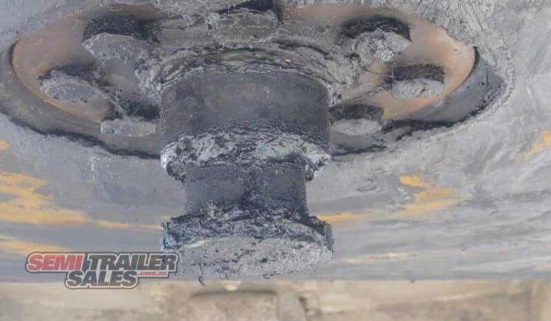 
								1998 Marshall Lethlean 25,000L Tanker A Trailer full									