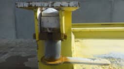 
										1981 Krueger 20FT Skel full									