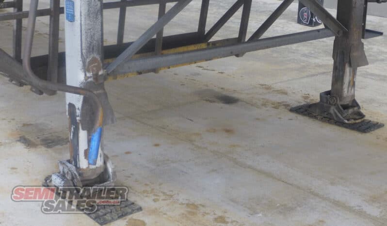 
								2006 Vawdrey 22 Pallet Pantech Road Train Lead full									