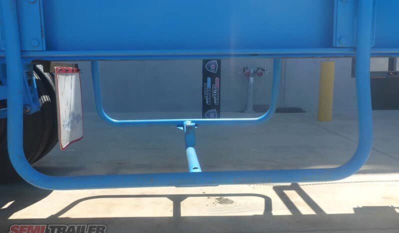 
								1994 Freighter 40FT Skel full									