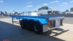 
										1994 Freighter 40FT Skel full									