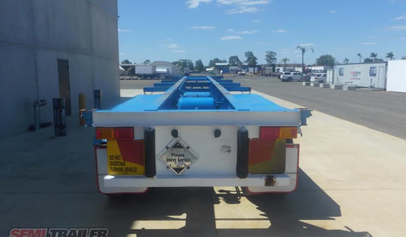 
								1994 Freighter 40FT Skel full									