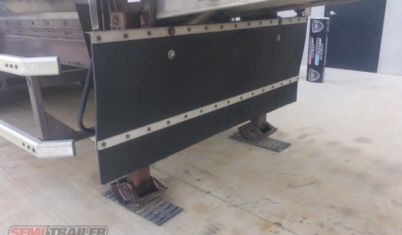 
								2013 Marshall Lethlean Fuel Tanker B Double SET full									