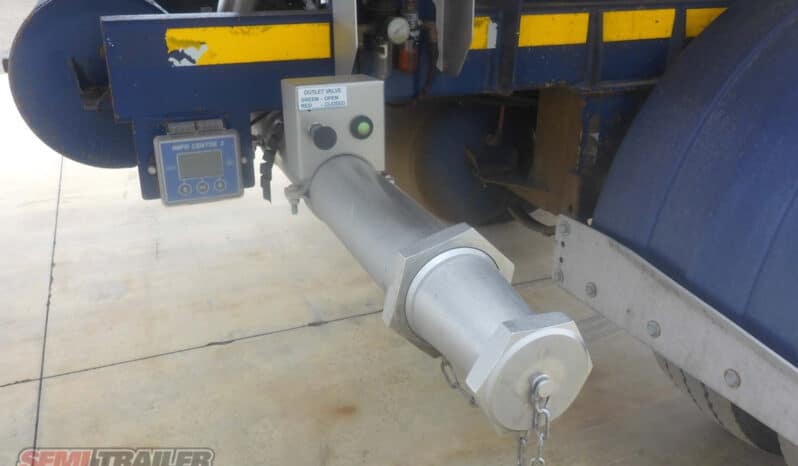 
								2015 Byford Stainless Steel Tanker full									