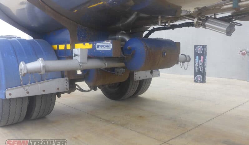 
								2015 Byford Stainless Steel Tanker full									