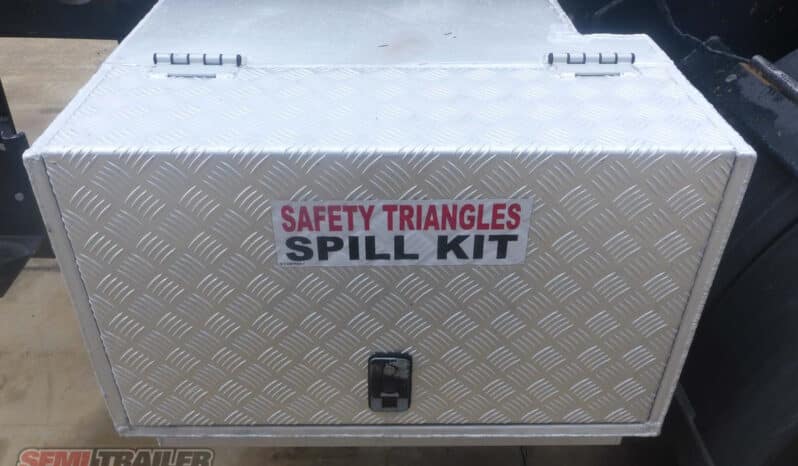 
								2009 Wese Skip BIN DOG Trailer full									