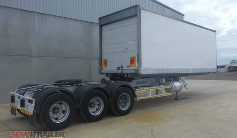 
								2014 Vawdrey 12 Pallet Refrigerated Rollback Pantech A Trailer full									