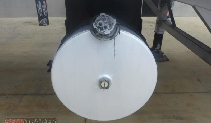 
								2005 Maxitrans Bogie Refrigerated Pantech full									