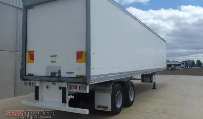 
								2005 Maxitrans Bogie Refrigerated Pantech full									