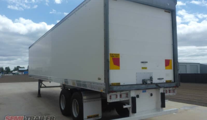 
								2005 Maxitrans Bogie Refrigerated Pantech full									