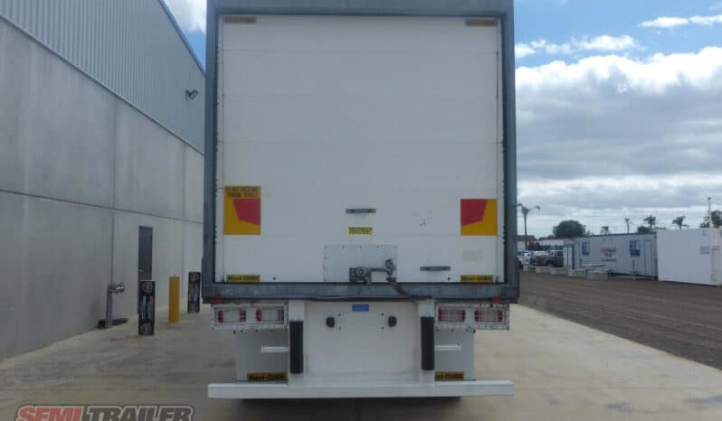 
								2005 Maxitrans Bogie Refrigerated Pantech full									