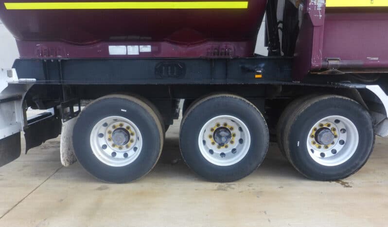 
								2017 Jamieson Boomer Side Tipper Tanker Road Train Rated full									