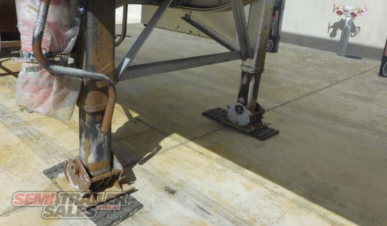 
								2012 Vawdrey 12 Pallet Rollback Refrigerated Pantech A Trail full									