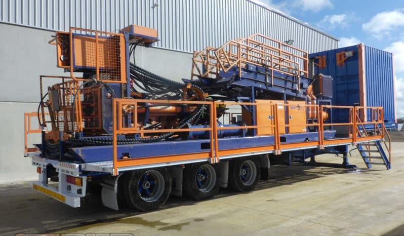 
								2008 Maxitrans Snubbing Unit Trailer full									