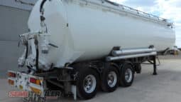 
2007 Boomer Tipping Bulk Tanker full									
