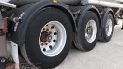 
2007 Boomer Tipping Bulk Tanker full									