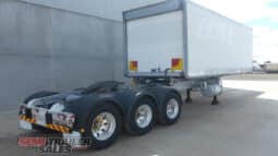 
										2010 Vawdrey Rollback Refrigerated Pantech A Trailer full									