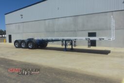 
										2005 Barker 12 Pallet FLAT TOP A Trailer full									