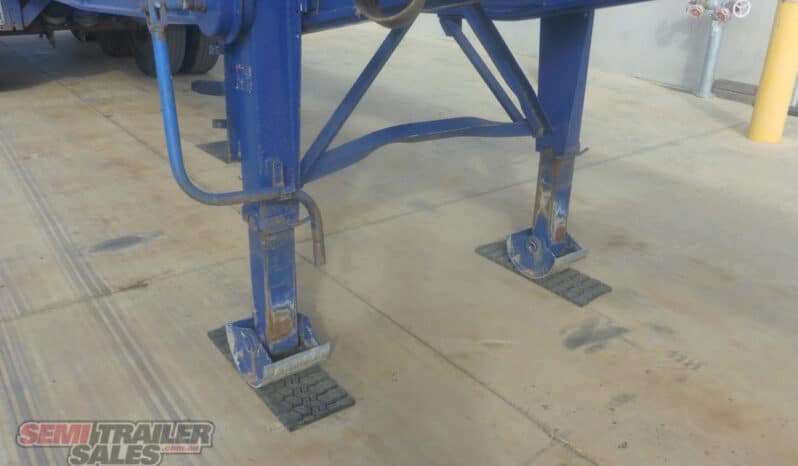 
								2008 Krueger Chassis Trailer full									