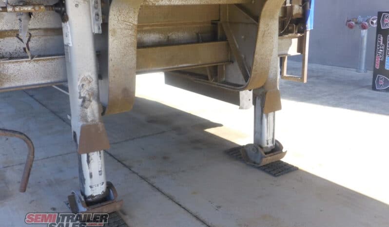 
								2005 Vawdrey 22 Pallet Curtainsider With Mezz Provisions full									