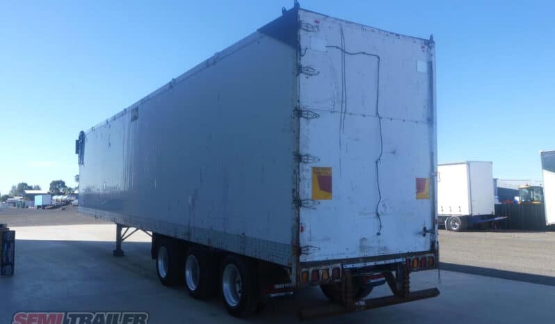 
								2003 Lusty Walking FLOOR full									