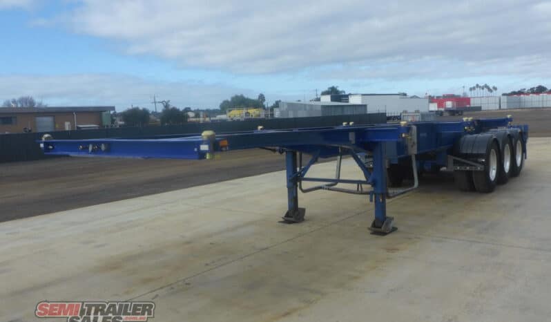 
								2016 Maxitrans 40FT Retractable Skel full									