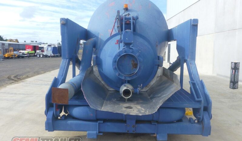 
								2010 Cimc Vacuum Tank full									