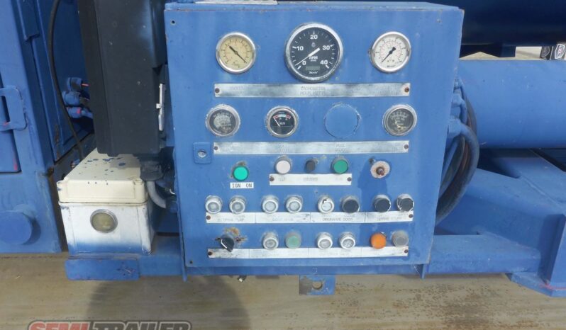 
								2010 Cimc Vacuum Tank full									