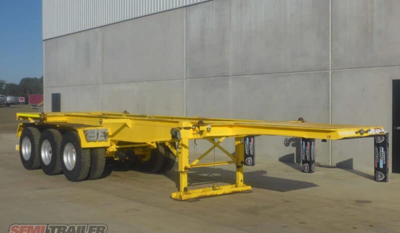 
2012 Maxitrans 30FT Skel full									