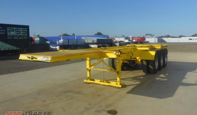 
2012 Maxitrans 30FT Skel full									