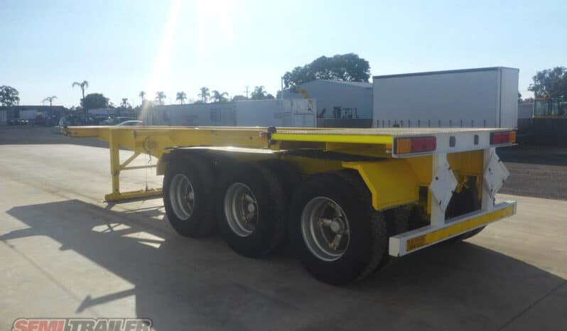 
2012 Maxitrans 30FT Skel full									