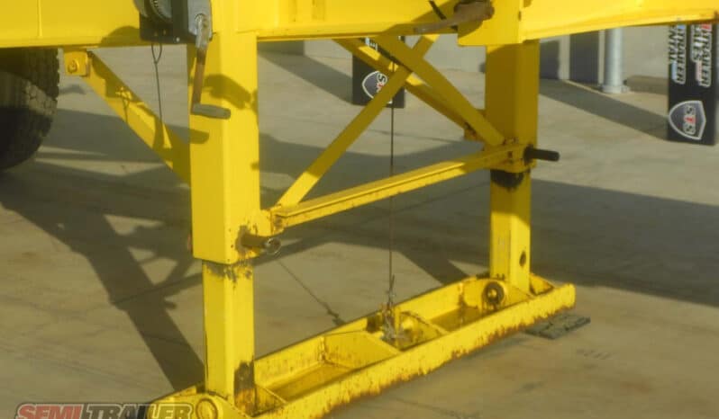 
2012 Maxitrans 30FT Skel full									